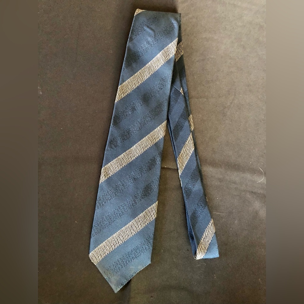 Giorgio Armani, 100% Silk, Navy Blue Striped Tie
